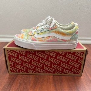Psychadelictiedye Vans size 6